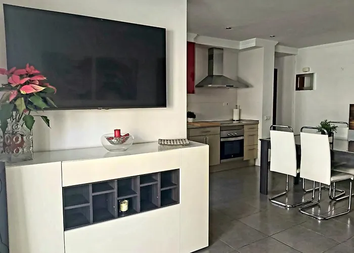 Apartamento Sara Vacations Los Cristianos (Tenerife)